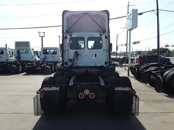 2020 FREIGHTLINER CASCADIA 125