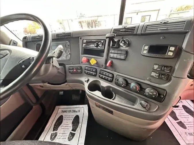 2019 FREIGHTLINER/MERCEDES CASCADIA 125