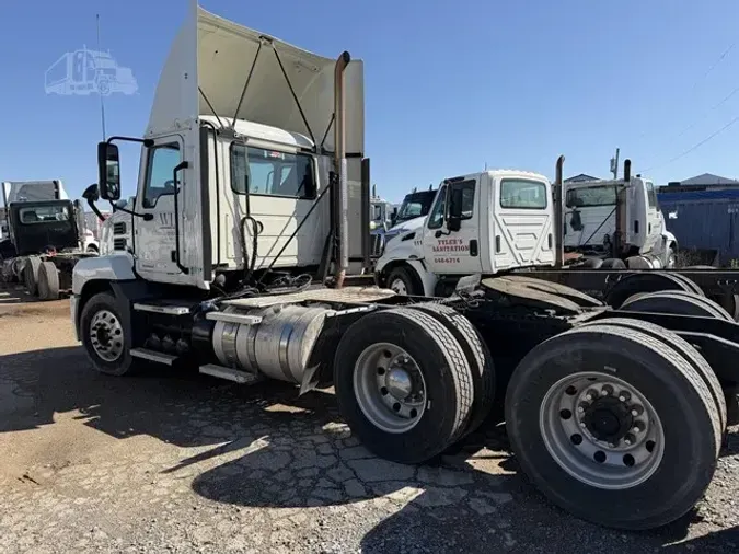 2020 MACK ANTHEM 64T