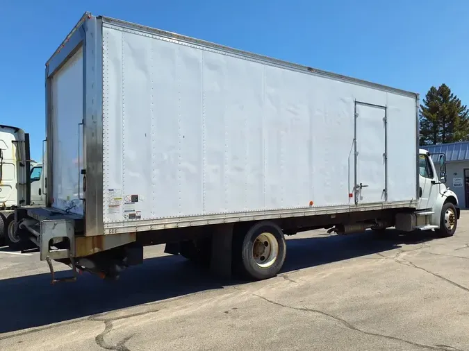 2015 FREIGHTLINER M2 106