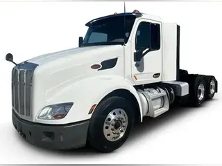 2021 Peterbilt 579