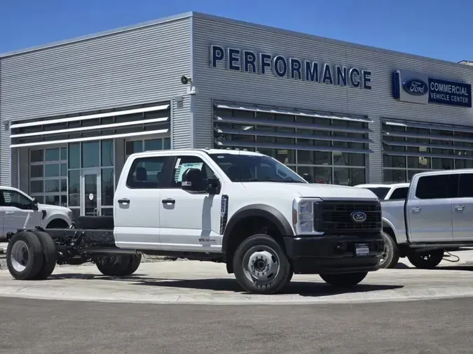 2024 Ford Super Duty F-550 DRW