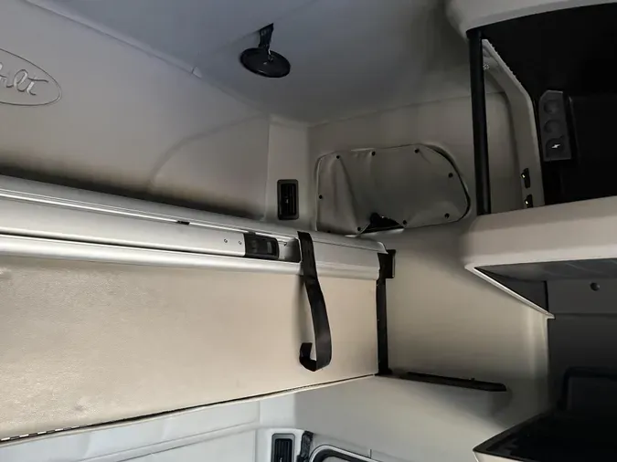 2023 Peterbilt 5796b7b49a71712df181c2c4fed003f1e84