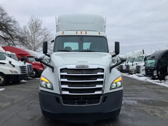 2020 FREIGHTLINER/MERCEDES NEW CASCADIA 1266b800e3f0276fb0502f45370a4694e85