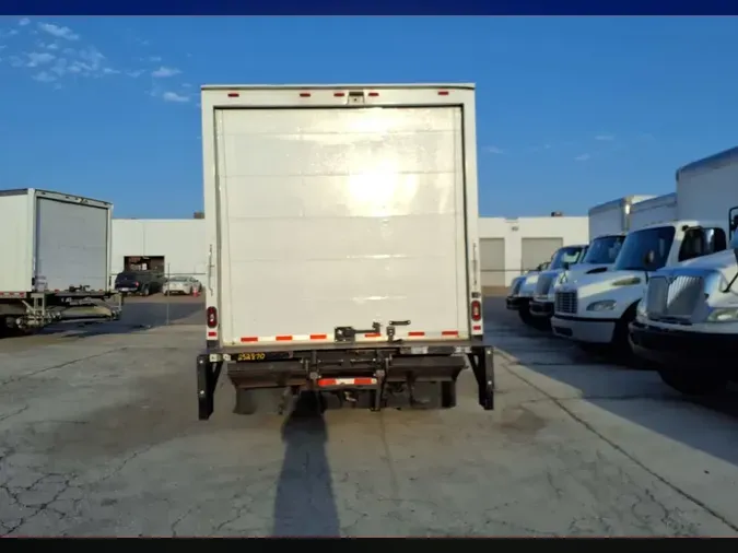 2019 ISUZU NPR HD6b8269f94817142eb15d3d9860a25182