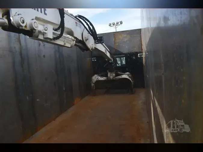 2011 WESTERN STAR 4900