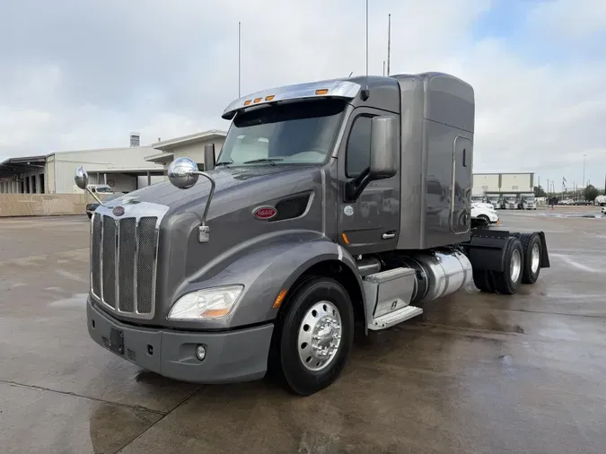 2019 Peterbilt 579