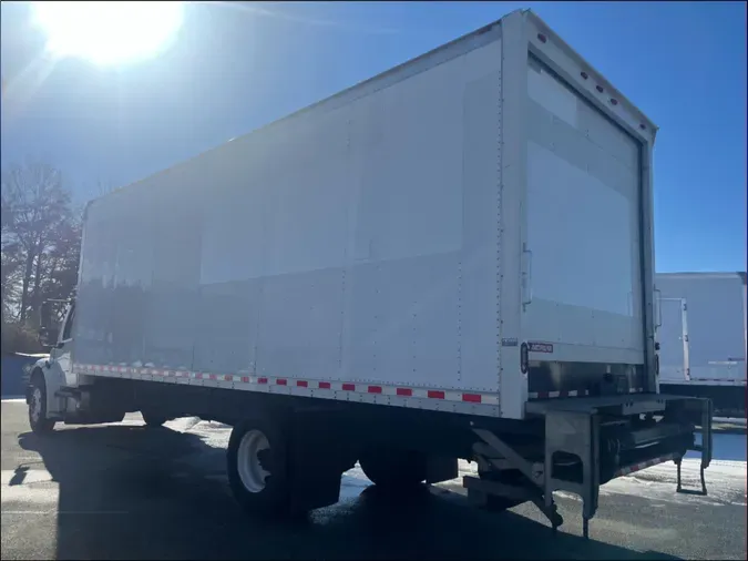 2018 FREIGHTLINER/MERCEDES M2 106