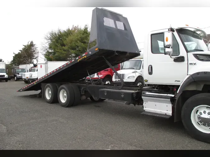 2019 INTERNATIONAL HV613