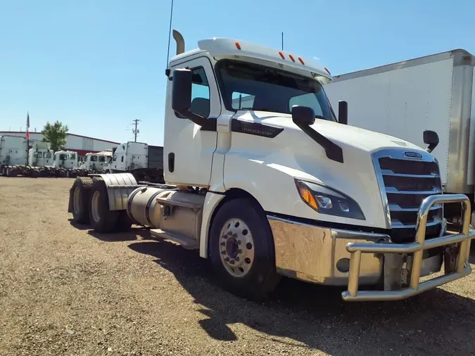 2019 FREIGHTLINER NEW CASCADIA PX12664