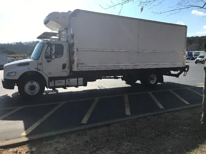 2017 Freightliner M2