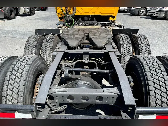 2019 INT LT625 6x4