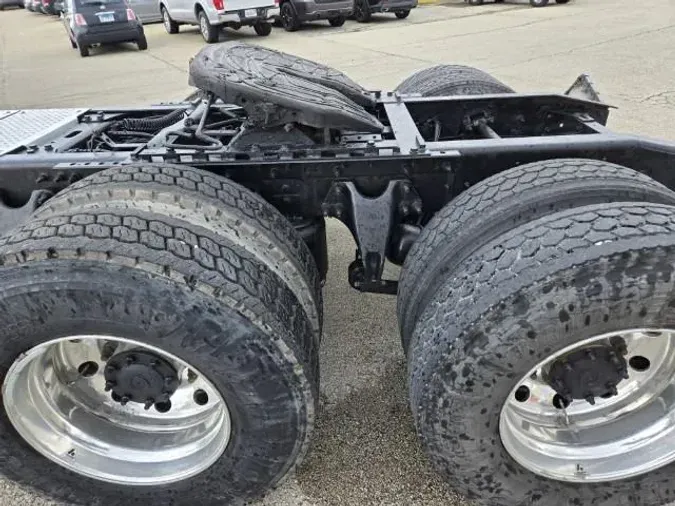 2021 International LT625