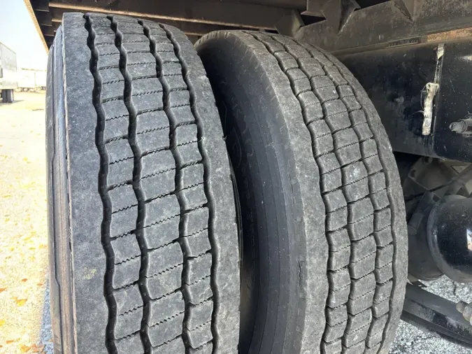 2020 International MV6076b8bf3f5bfdd5f159418c08f4895db19