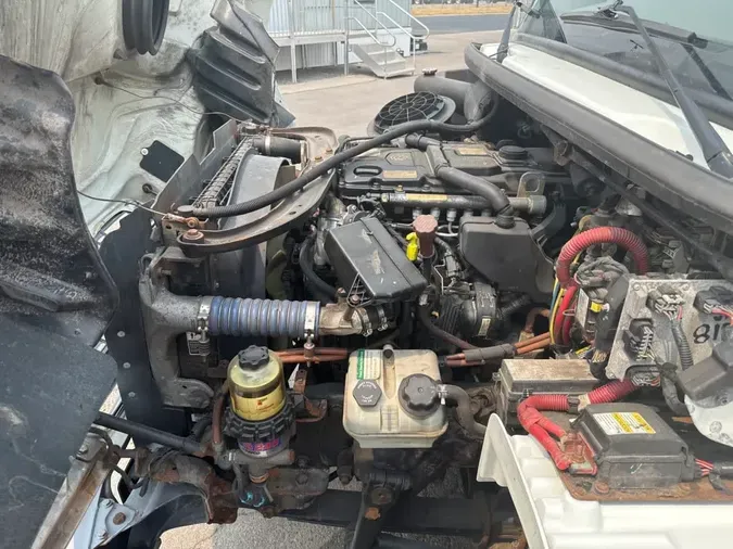 2019 FREIGHTLINER/MERCEDES M2 106