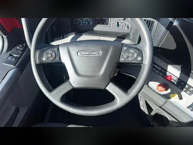 2022 FREIGHTLINER CA126