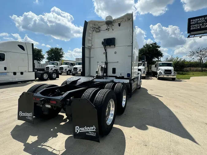 2020 PETERBILT 579