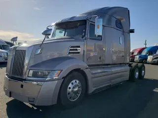 2017 WESTERN STAR 5700XE