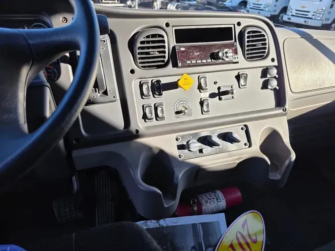 2018 FREIGHTLINER/MERCEDES M2 1066b978502a59fe81b7af5a8aee66a3bbf