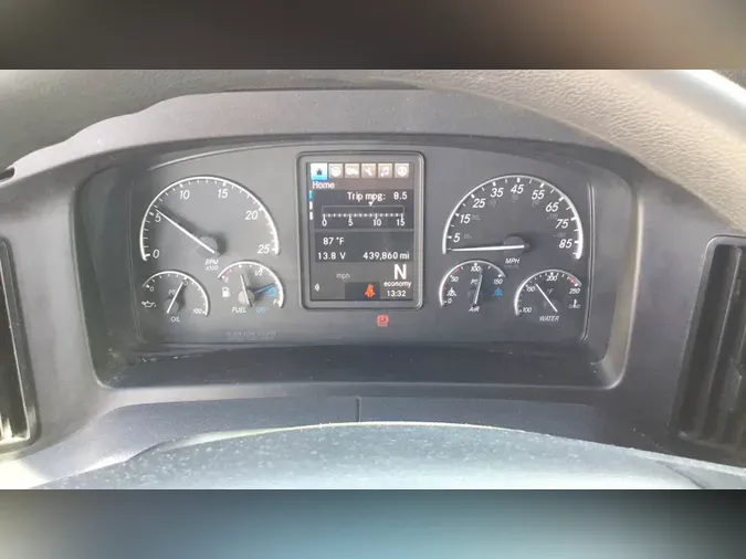 2024 Freightliner Cascadia 126