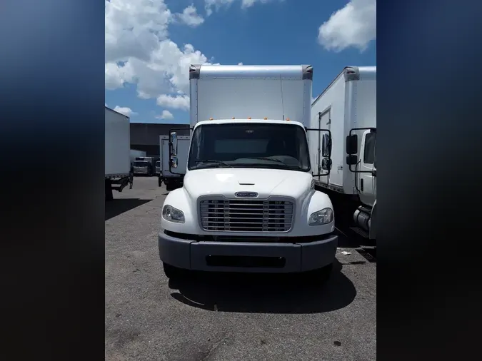 2018 FREIGHTLINER M2 106