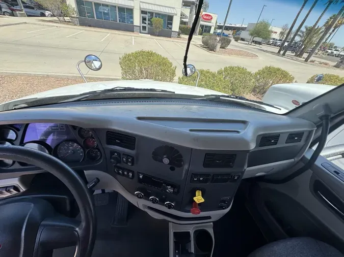 2018 Peterbilt 579