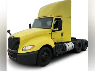 2023 International LT625