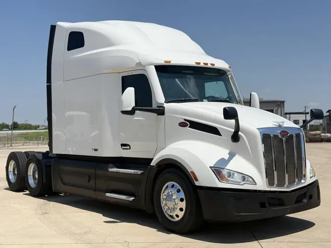 2022 Peterbilt 5796ba203cc00d5e01a52b3b5560be683b1