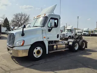 2019 FREIGHTLINER/MERCEDES CASCADIA 125