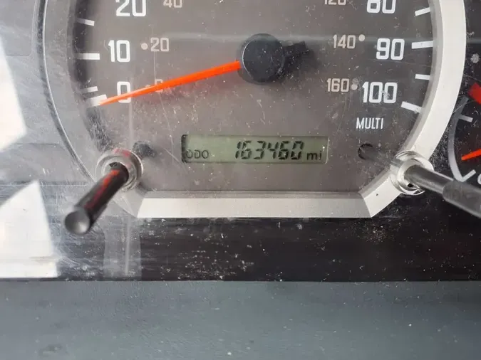 2019 ISUZU NPR HD6ba5edc43cb3ded2b508631f4f7b443b