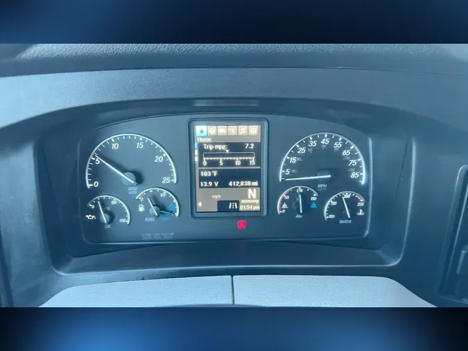 2019 Freightliner Cascadia 126