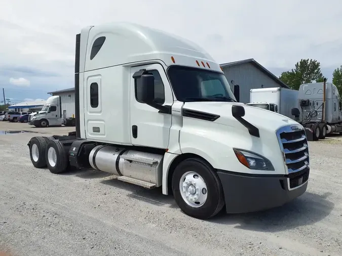 2019 FREIGHTLINER/MERCEDES NEW CASCADIA PX126646ba926b240a88cd95468da78199dae00