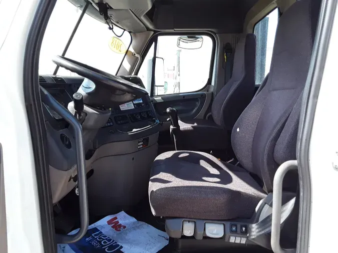 2018 FREIGHTLINER/MERCEDES CASCADIA 125