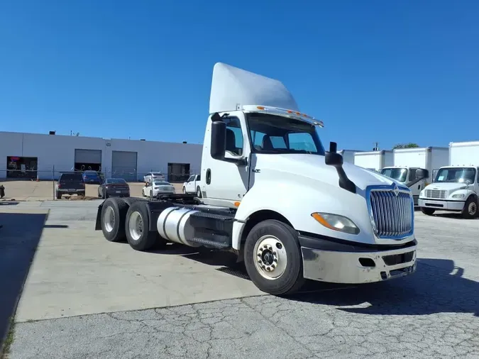 2019 NAVISTAR INTERNATIONAL LT625 DAYCAB T/A