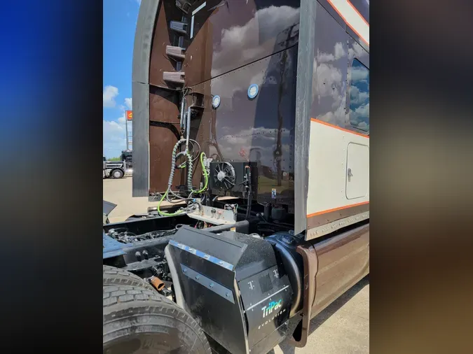 2020 Peterbilt 579