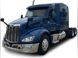 2022 Peterbilt 579
