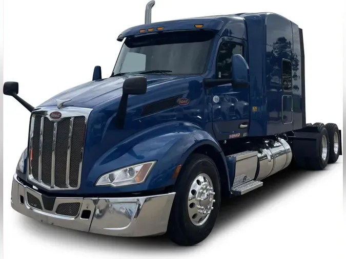 2022 Peterbilt 5796baceb3fc324eac239f048a3b49c5053