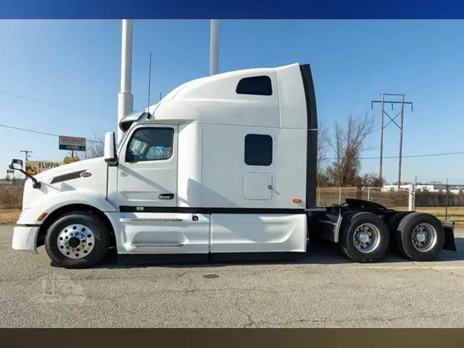 2022 PETERBILT 579