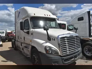 2018 FREIGHTLINER CASCADIA 125 EVOLUTION