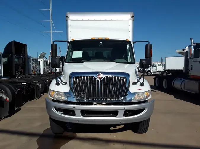 2018 NAVISTAR INTERNATIONAL 4300 LP