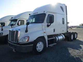 2014 Freightliner CASCADIA 125