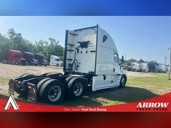 2020 FREIGHTLINER CA126
