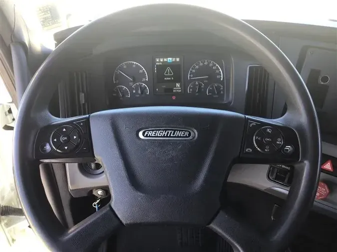 2021 FREIGHTLINER CA126