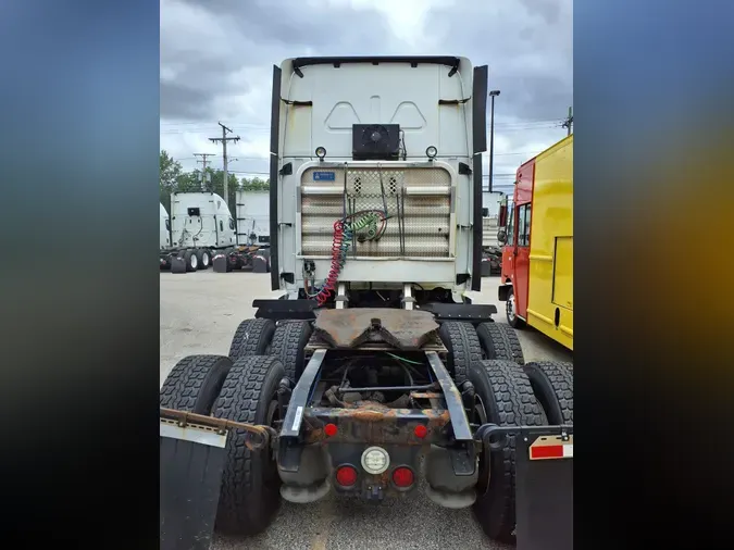 2020 FREIGHTLINER CASCADIA 125