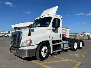 2019 FREIGHTLINER/MERCEDES CASCADIA 125