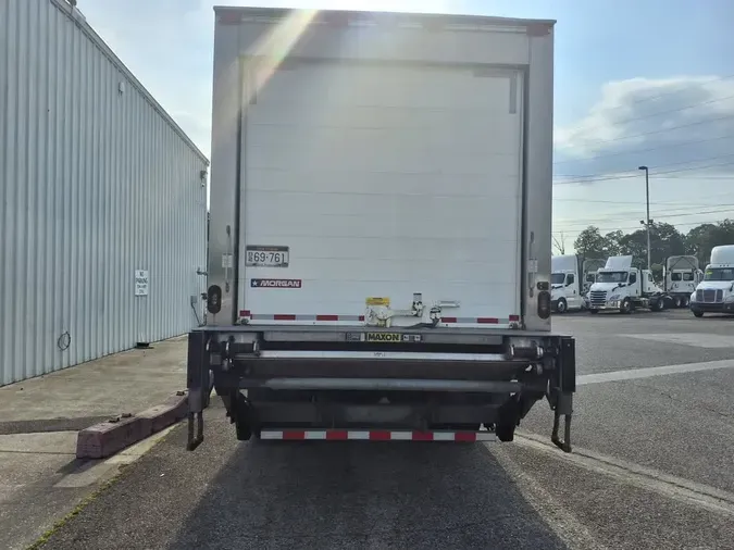 2019 FREIGHTLINER M2 106
