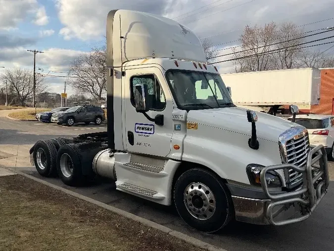 2018 Freightliner X12564ST6bbe072d545c56abcbcf31d3abcc39d4