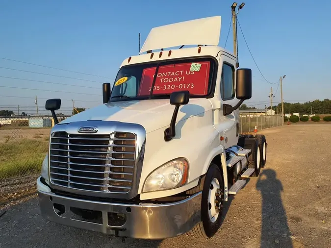 2019 FREIGHTLINER CASCADIA 1256bbeba0b39c07e0dfa9cb0435ba4b9d5