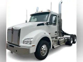 2026 Kenworth T880 Short Hood