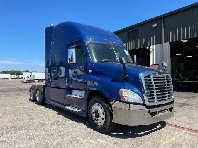 2017 Freightliner X12564ST6bc154b116cbc908cafd86011f3d9dd6